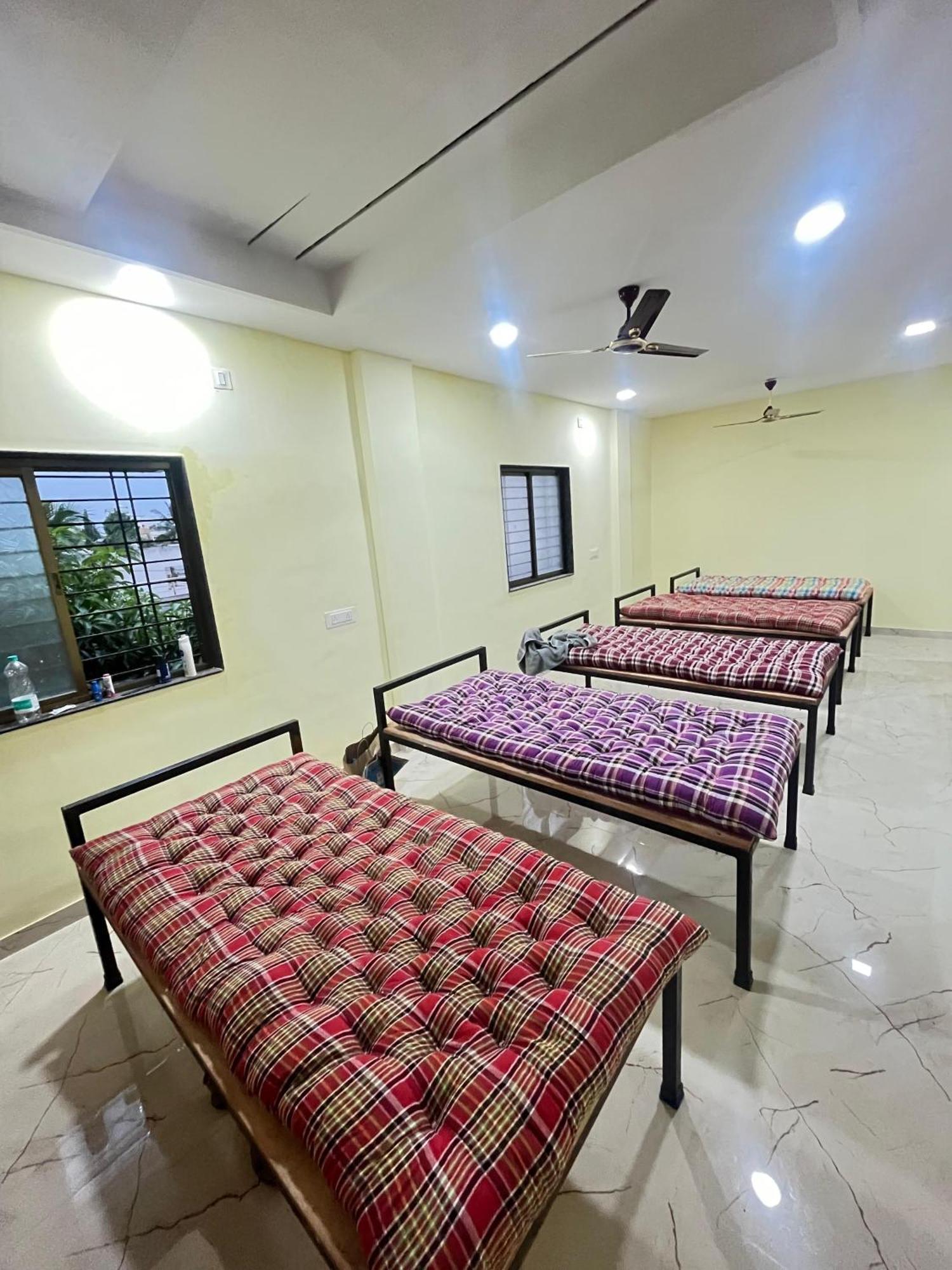 Shree Swami Samarth Pg Rooms For Boys Solapur Bagian luar foto